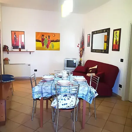 Holiday home Casa Vacanze Rosanna Vicino Al Mare